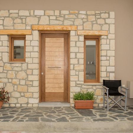 The Mountain House - Authentic Cretan Hideaway - Breathtaking And Nature Views Tourlotí Eksteriør bilde
