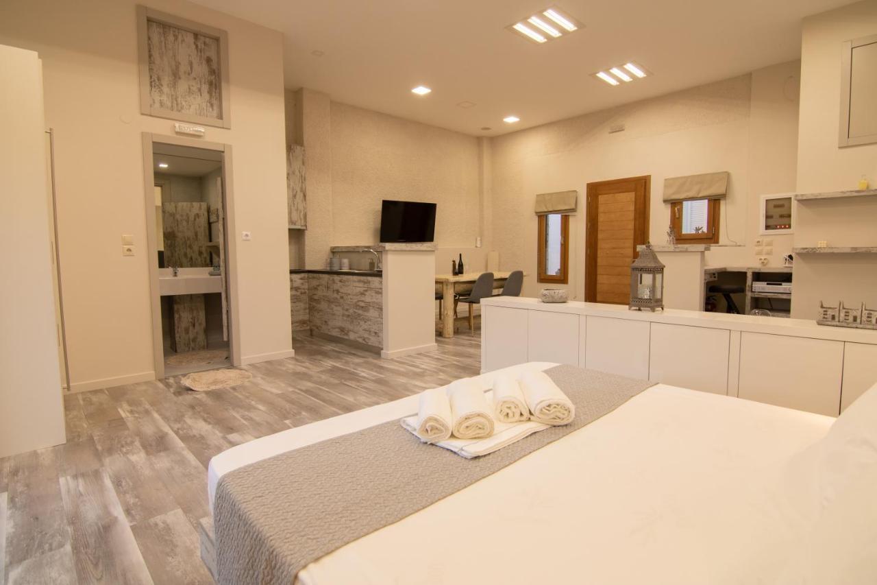 The Mountain House - Authentic Cretan Hideaway - Breathtaking And Nature Views Tourlotí Eksteriør bilde